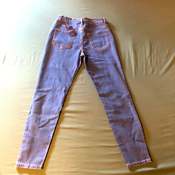 Forever 21 women’s skinny jeans size 29 - Picture 1 of 3